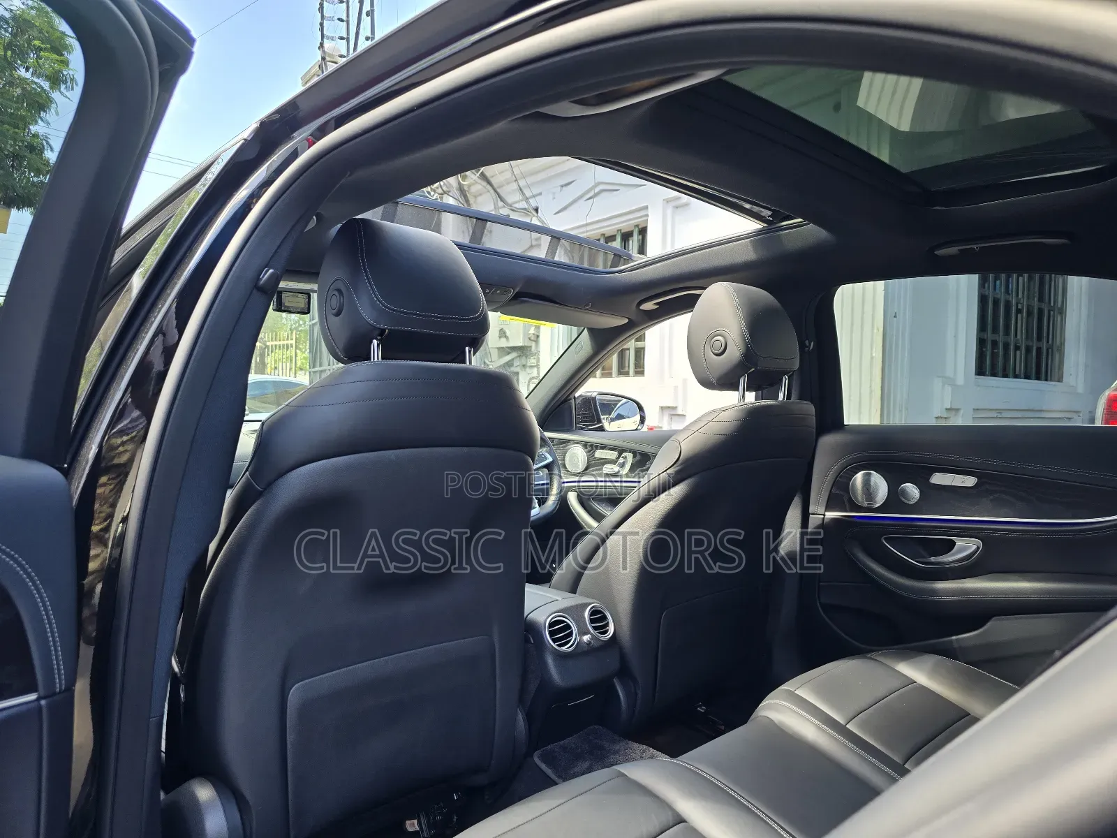Mercedes-Benz E250 2017 Black