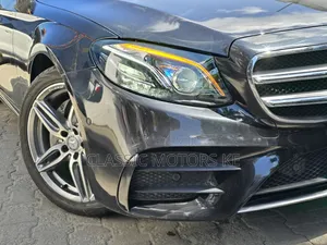 Mercedes-Benz E250 2017 Black