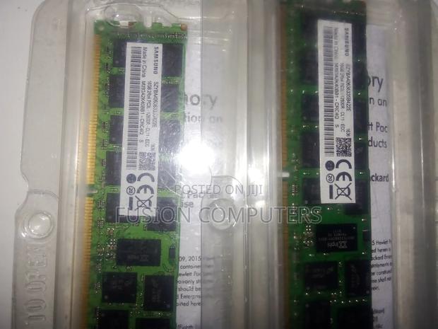 Samsung M393b2g70bh0-Ck0 16GB 2rx4 PC3-12800R Server Memory