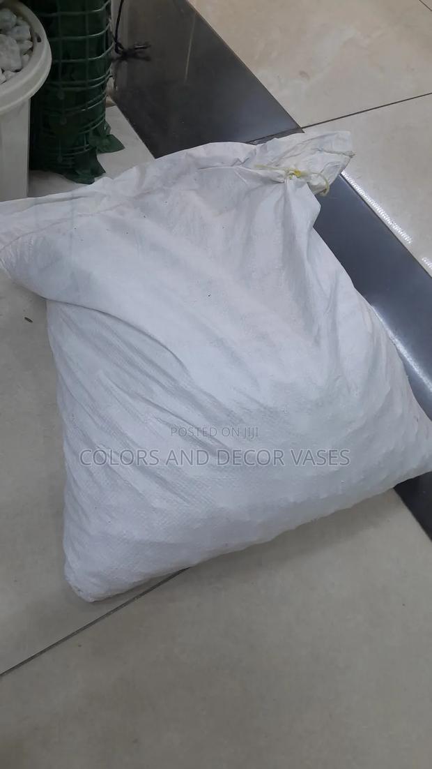 Decorative White Home Decor Stones