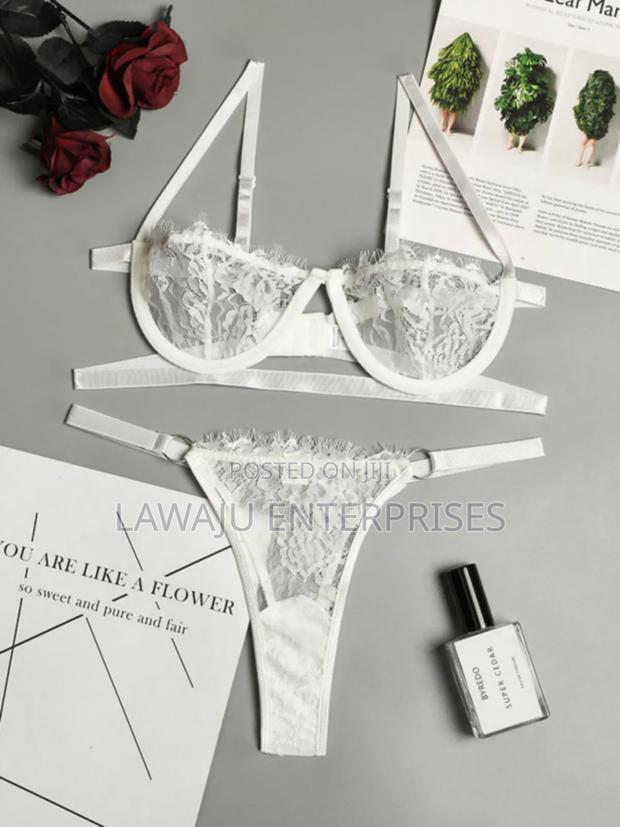 2pc White Flower Lace Lingerie - thumbnail 3