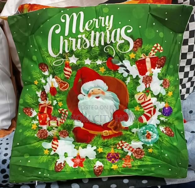 Christmas Themed Throwpillow Cases