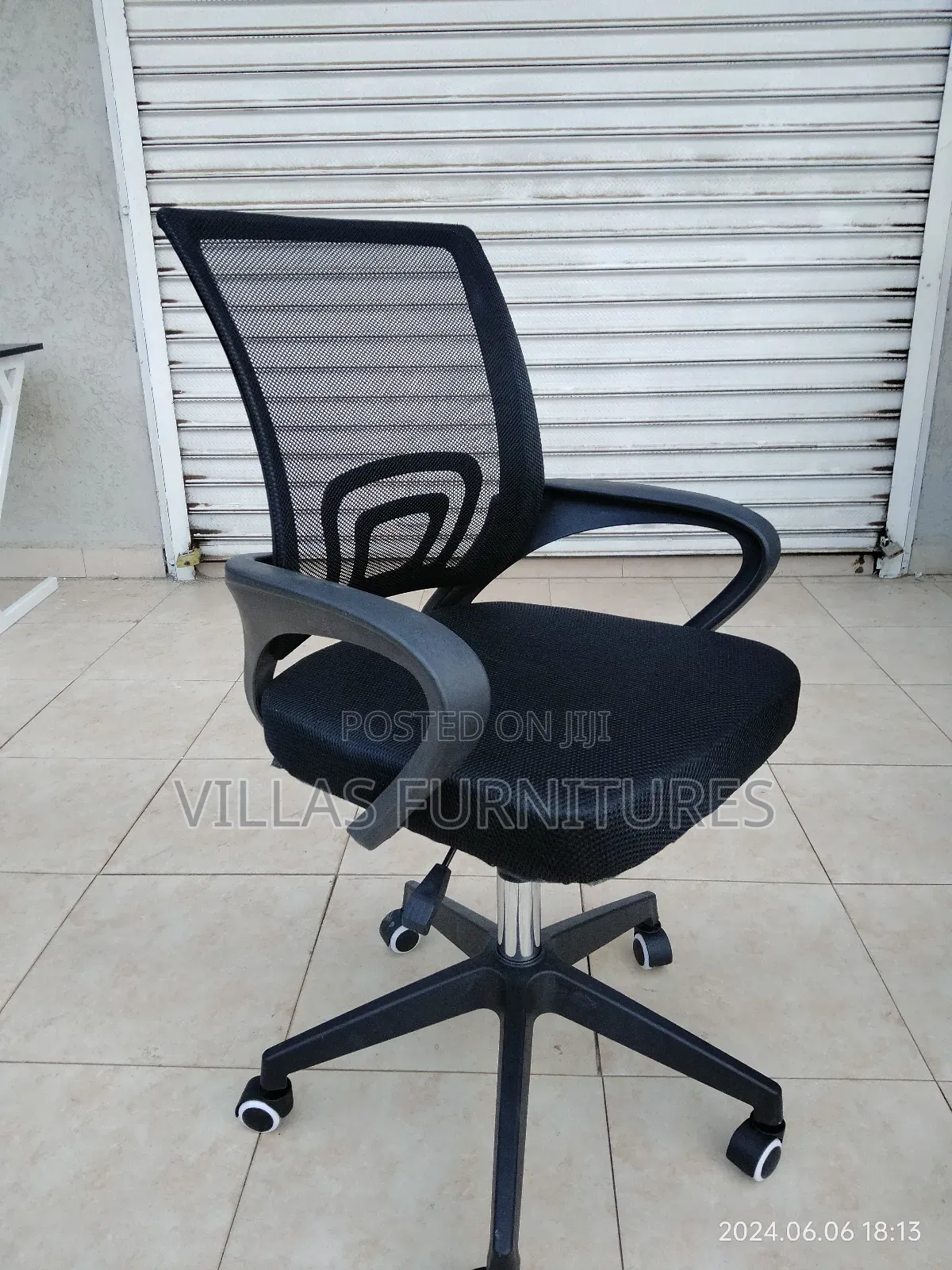 Fancy Mesh Chair
