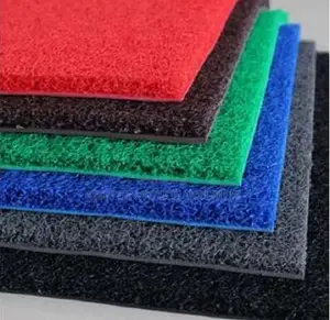 Elegant Indoor/Outdoor PVC Spaghetti Carpet