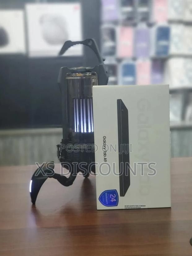 New Samsung Galaxy Tab A9 64 GB Red - main view