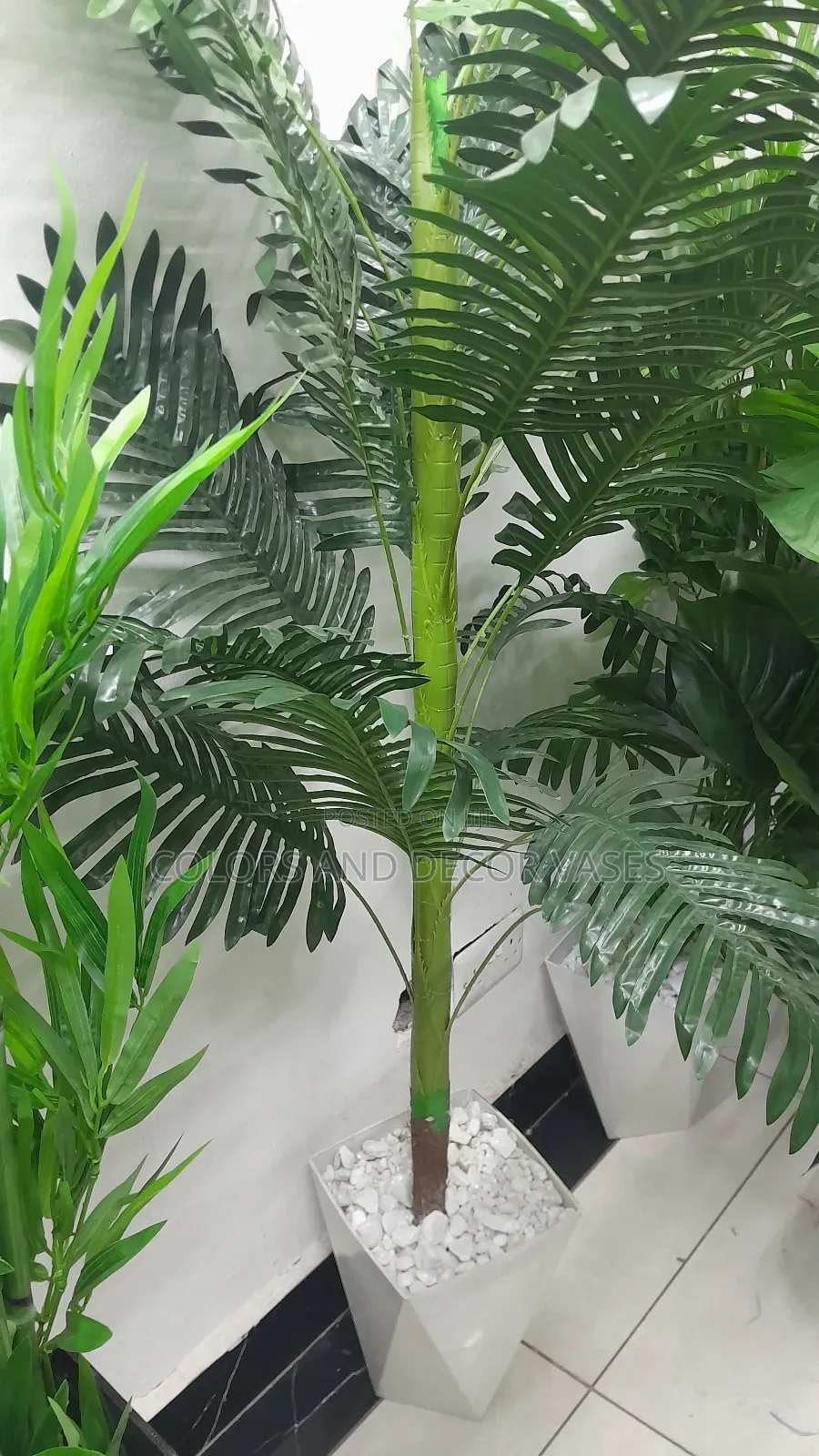 1.4m Long Palm Tree With Vase in Stock