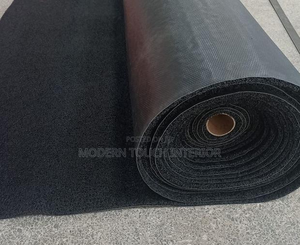 PVC Spaghetti Outdoor Rugs