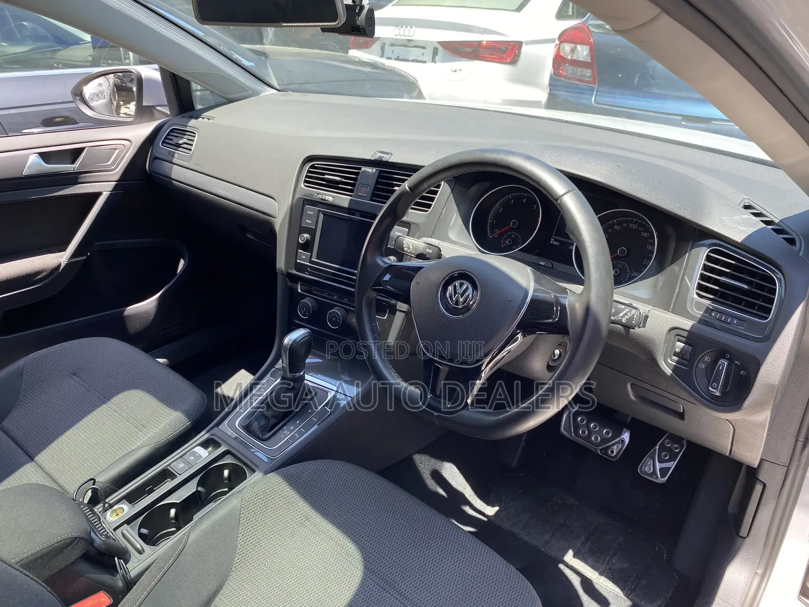 Volkswagen Golf 2018 White