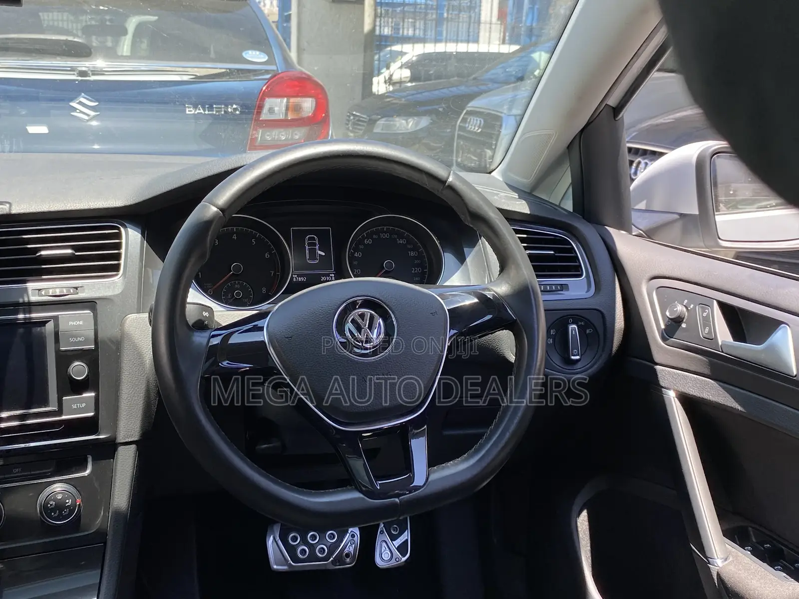 Volkswagen Golf 2018 White