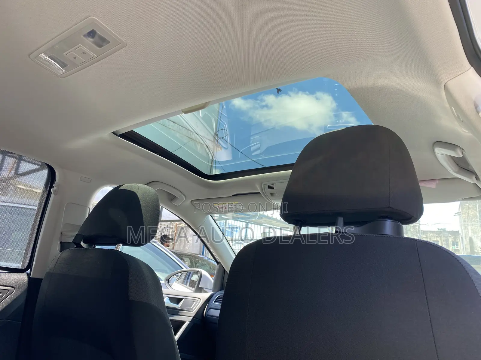 Volkswagen Golf 2018 White