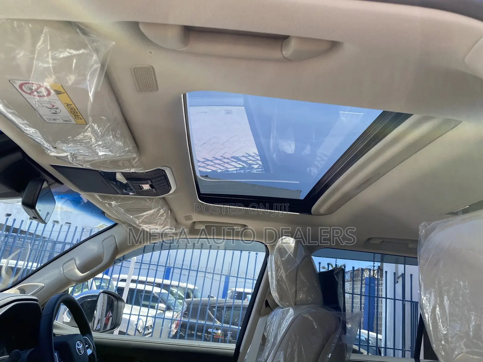 Toyota Land Cruiser 2022 Off white