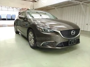 Mazda Atenza 2018 Beige