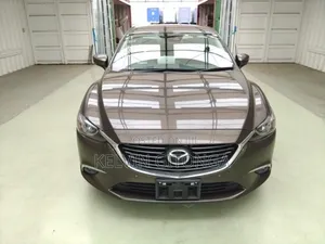 Mazda Atenza 2018 Beige