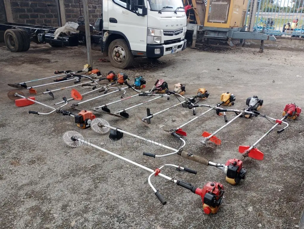 Two Stroke Ex Japan Grass Cutters