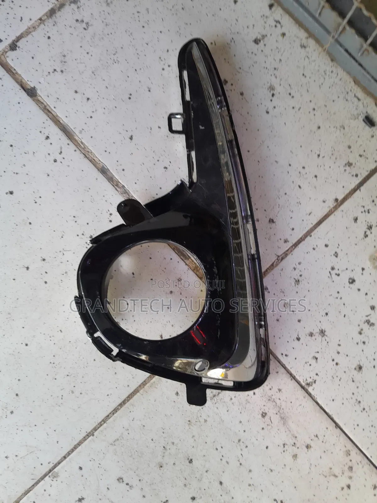 Toyota Vitz Foglight Cover.