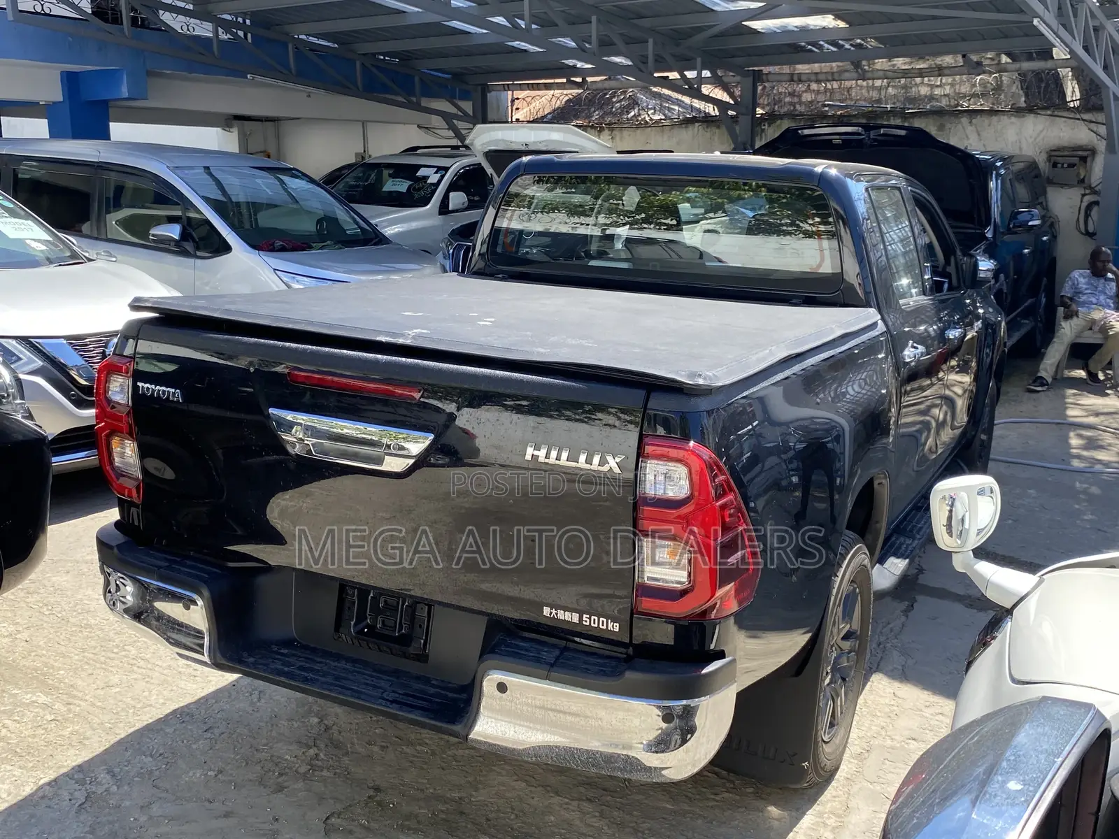 Toyota Hilux 2021 Black