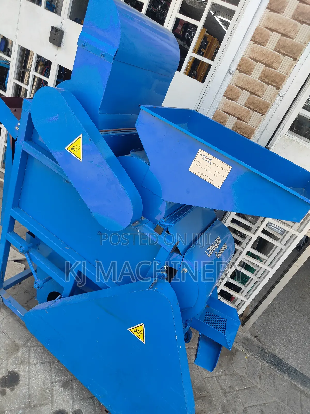 Industrial Pea Nut Sheller Machine Heavy Duty.