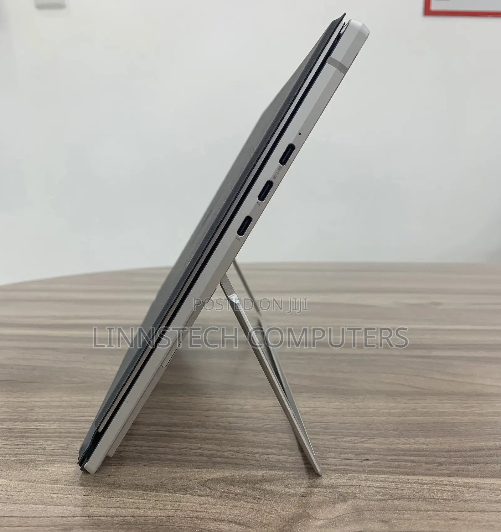 Laptop HP Elite X2 1012 8GB Intel Core I5 SSD 256GB