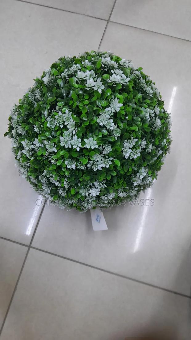 Green Ball Flowers KSH 3000 - main view