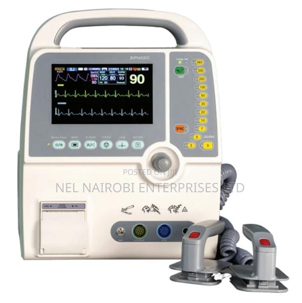 Biphasis Defibrillator Monitor With Aed (Hd-8000c)