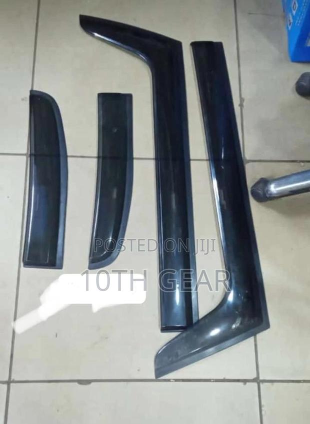 FJ Cruiser Windbreakers Window Deflectors - main view