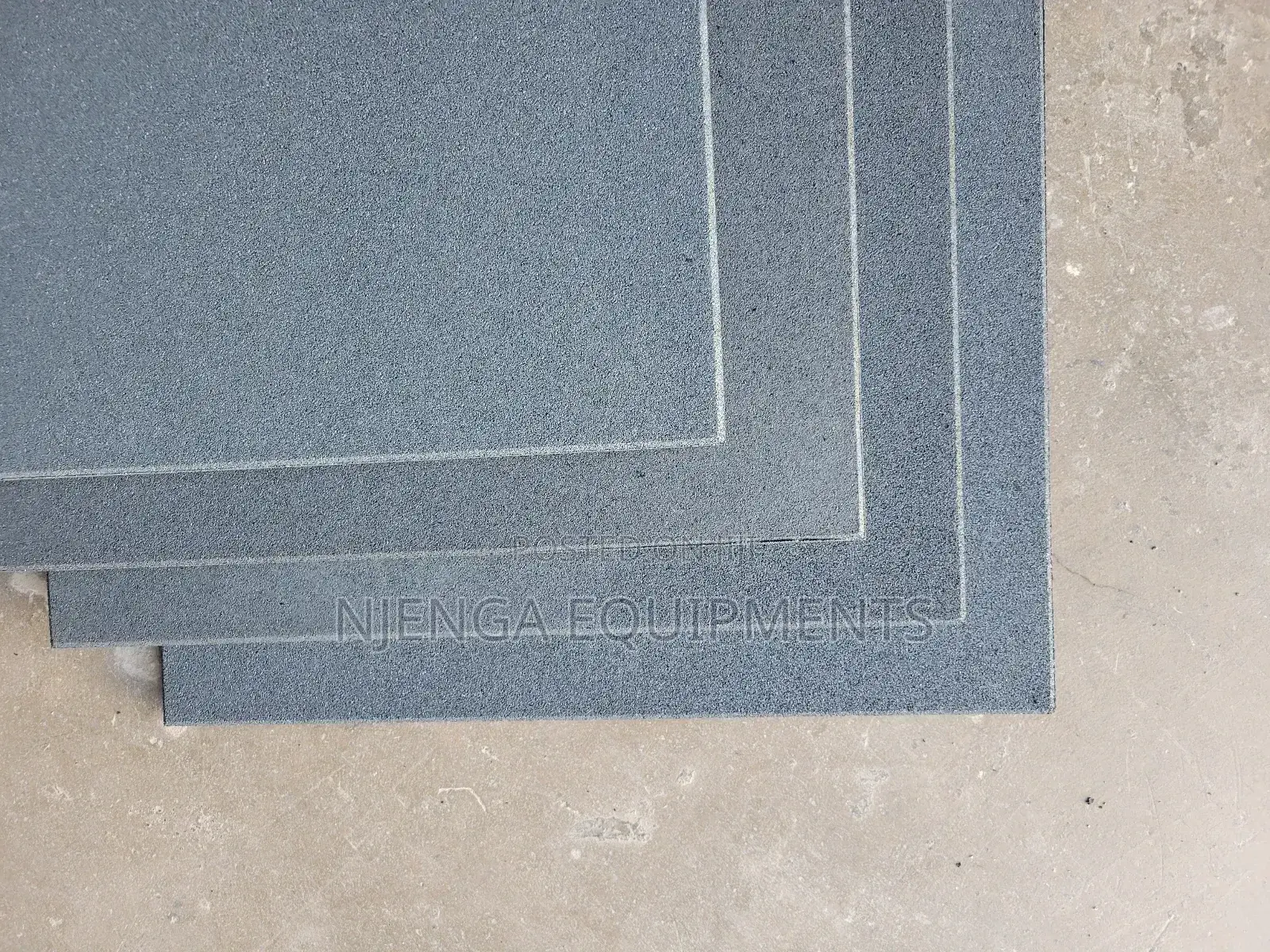 Heavy Duty Anti-Slip Mats/ Gym Mats