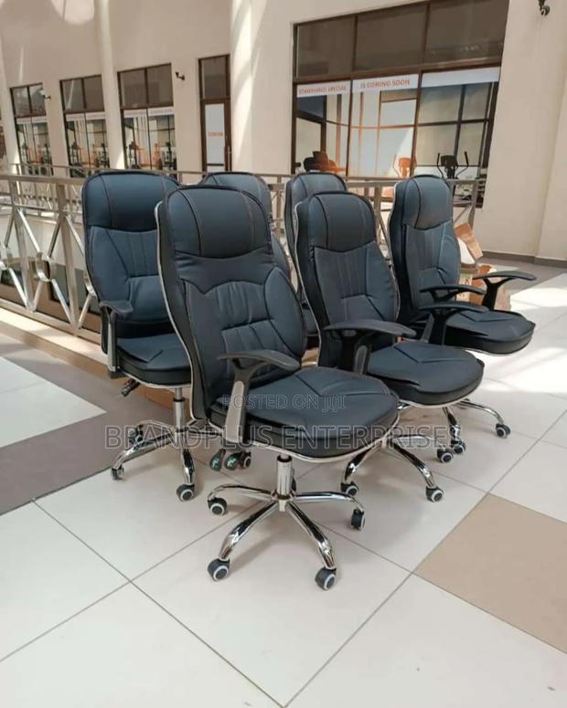 Executive Leather Chair - main view