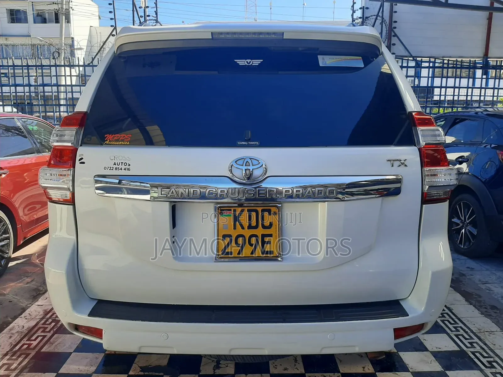 Toyota Land Cruiser Prado 2016 Silver