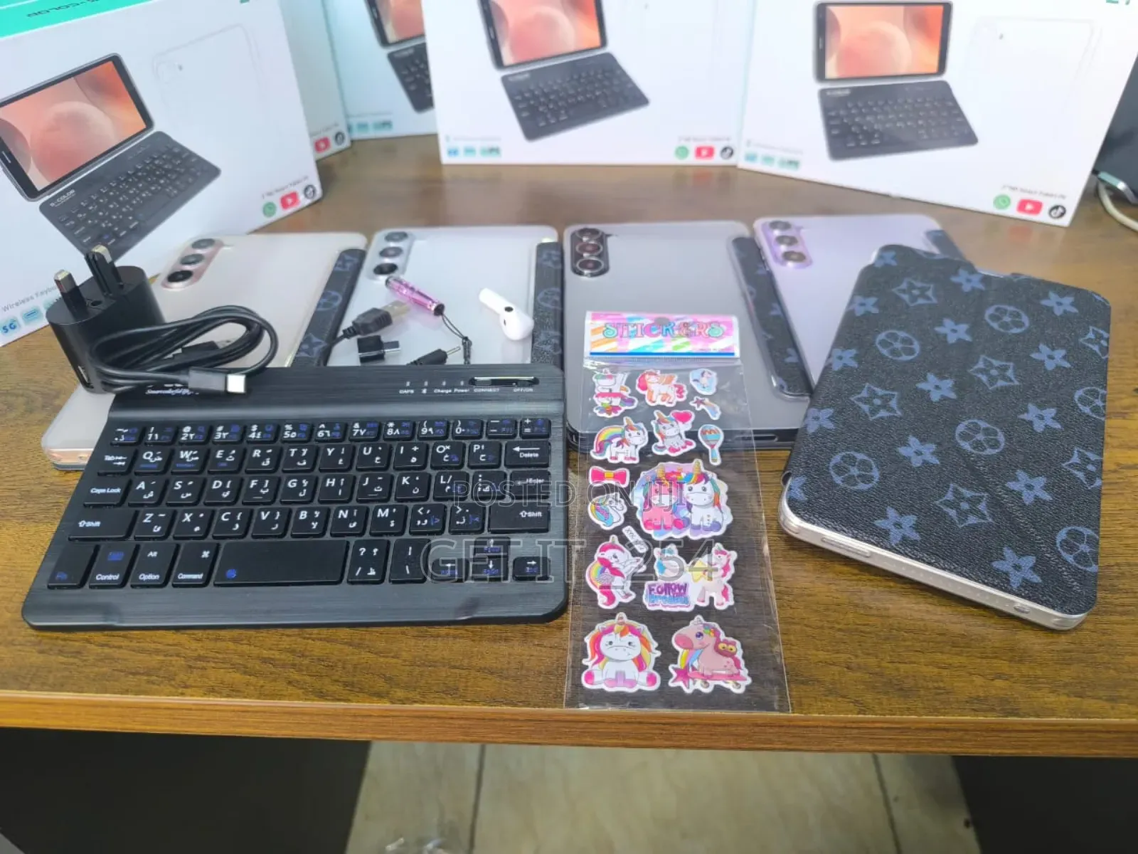 *Tablet With Simcard Slot Plus Free Wireless Keyboard