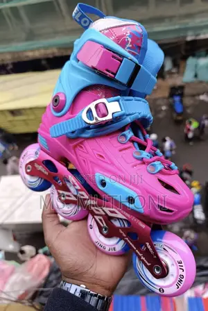 Professional Roller Skate With a Pop of Color