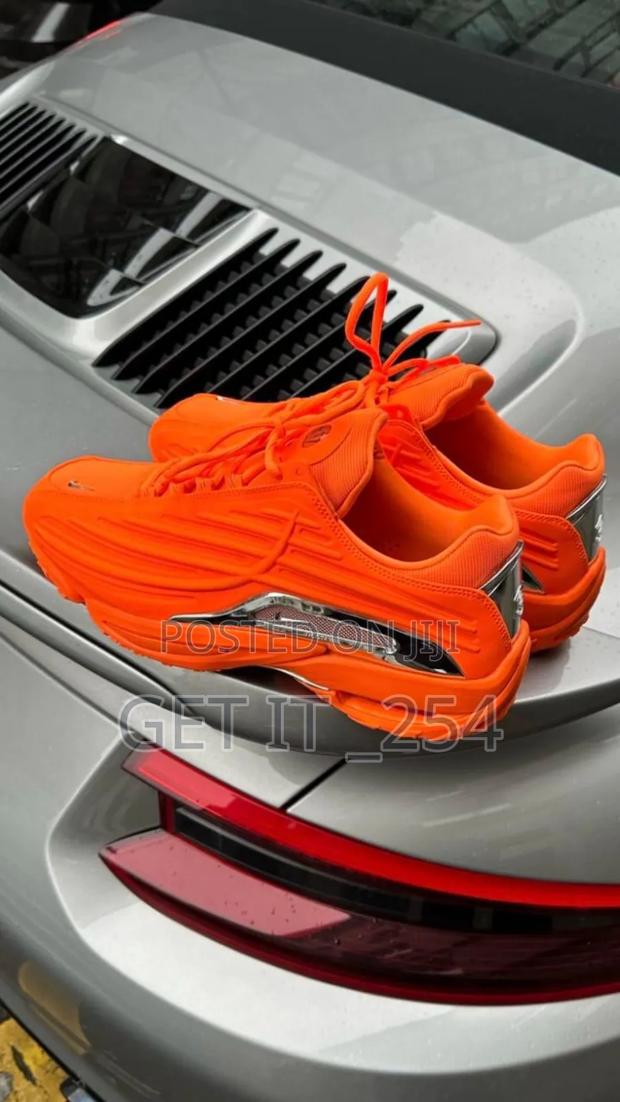 *Nocta Step 2 Shoes Sizes 40-45 C - main view