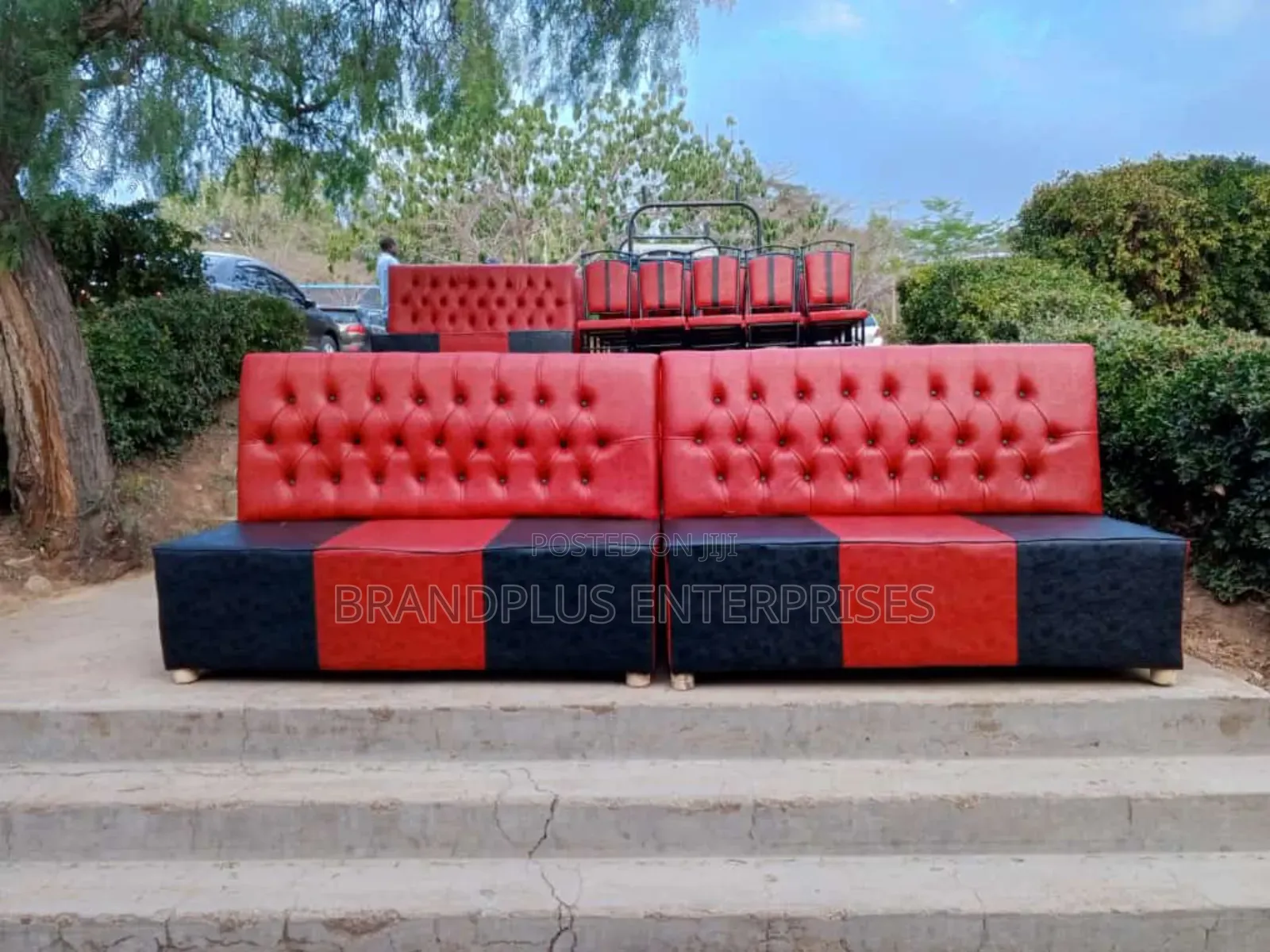 Executive Lounge Couch