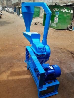 Complete Poshomill - main view