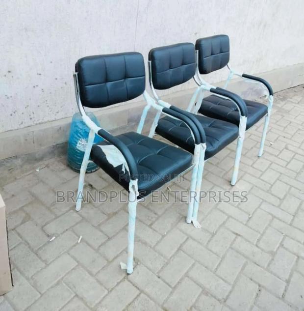 Stackable Chrome Visitors Chair