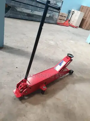 High Quality 10tonne Floor Jerks on OFFER! 