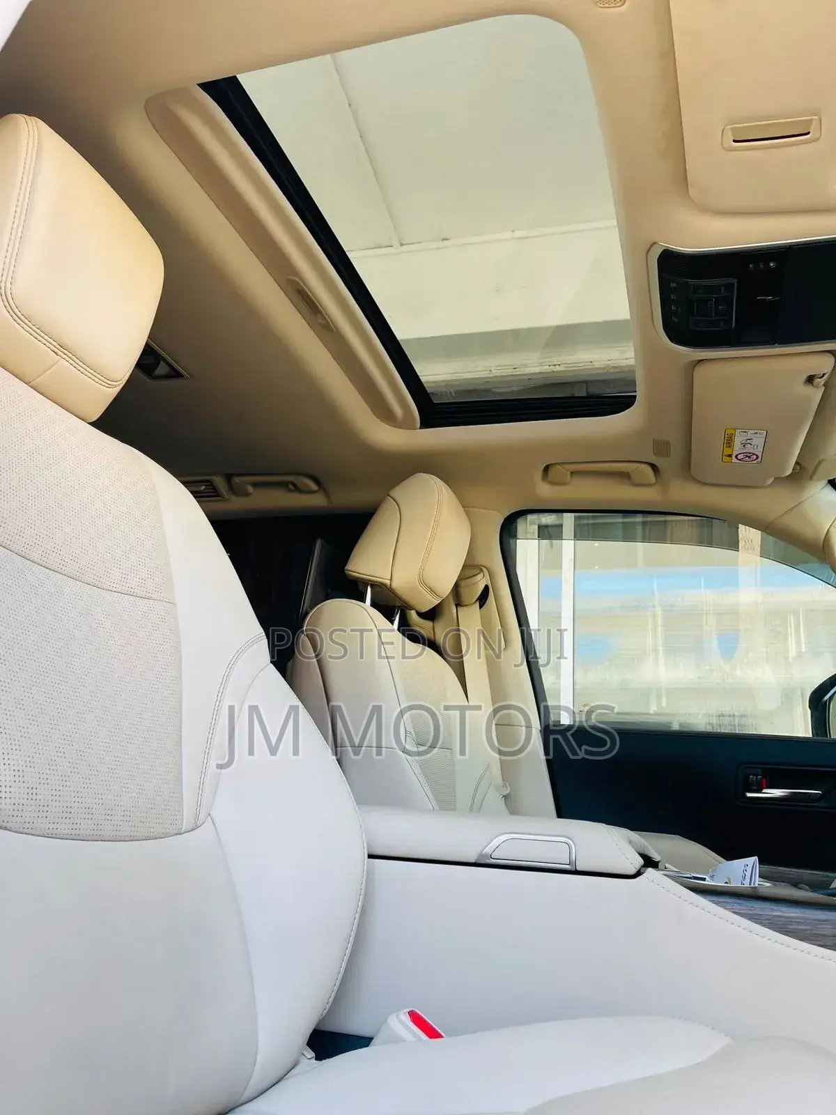 Toyota Land Cruiser 2022 White