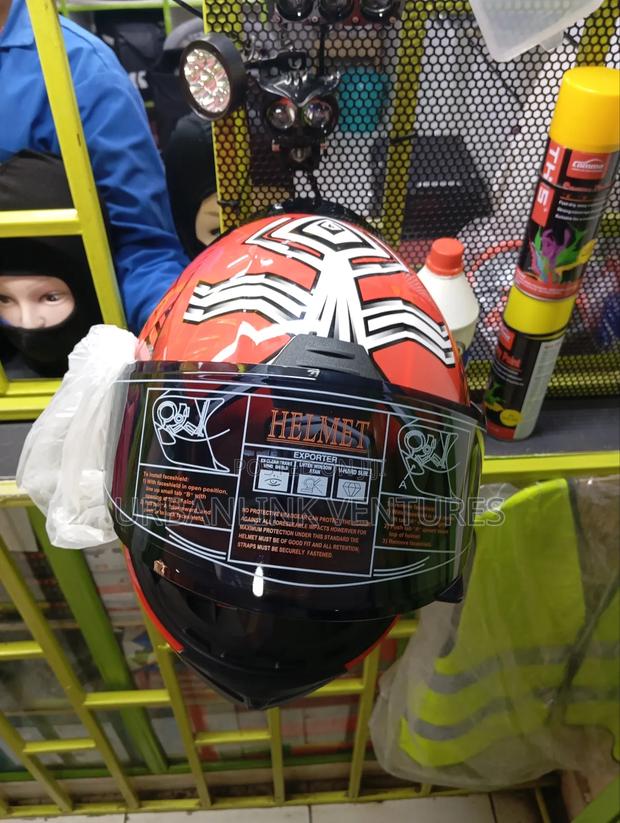 Motorcycle Helmets - thumbnail 4