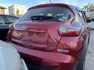 Nissan Juke 2017 Red