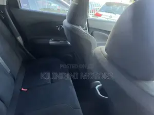 Nissan Juke 2017 Red