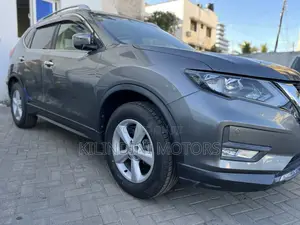 Nissan X-Trail 2018 Gray