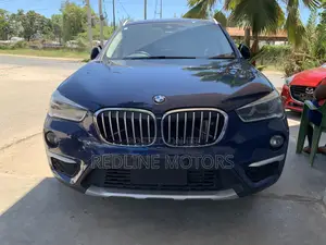 BMW X1 xDrive28i AWD 2017 Blue