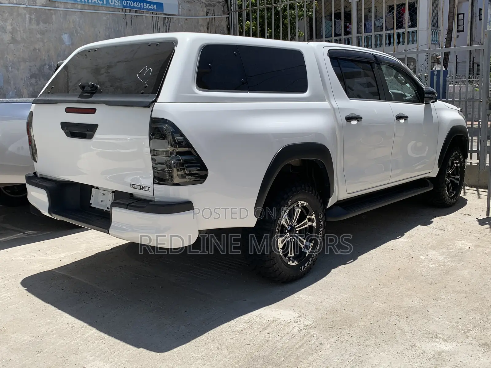 Toyota Hilux 2019 Pearl