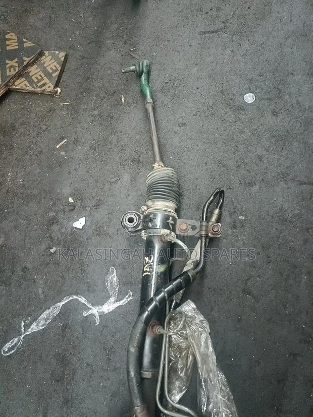 Toyota Rav4 Steering Rack - thumbnail 3