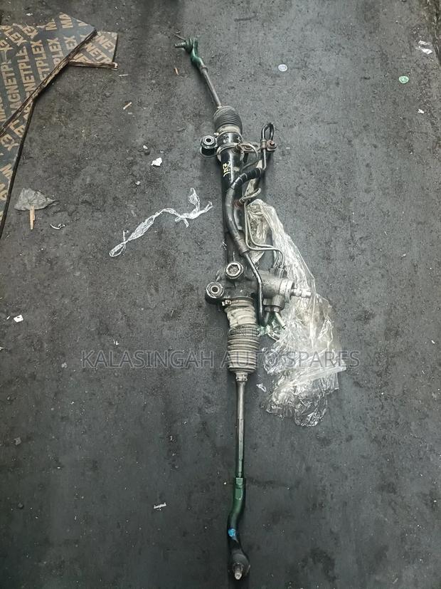 Toyota Rav4 Steering Rack - thumbnail 4