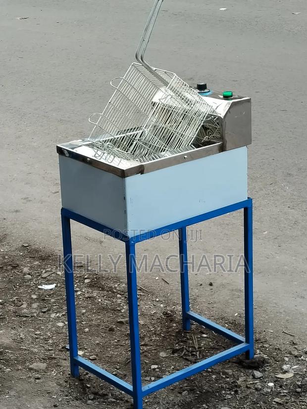 Commercial Single Chips Fryers - thumbnail 11