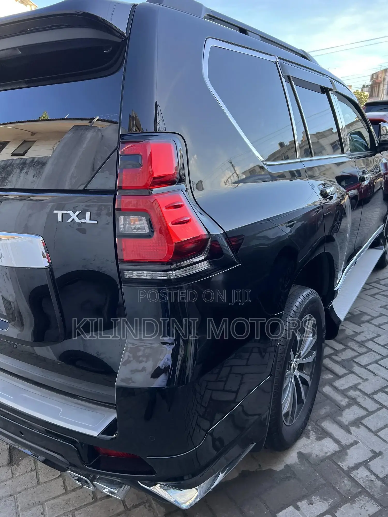Toyota Land Cruiser Prado 2018 Black