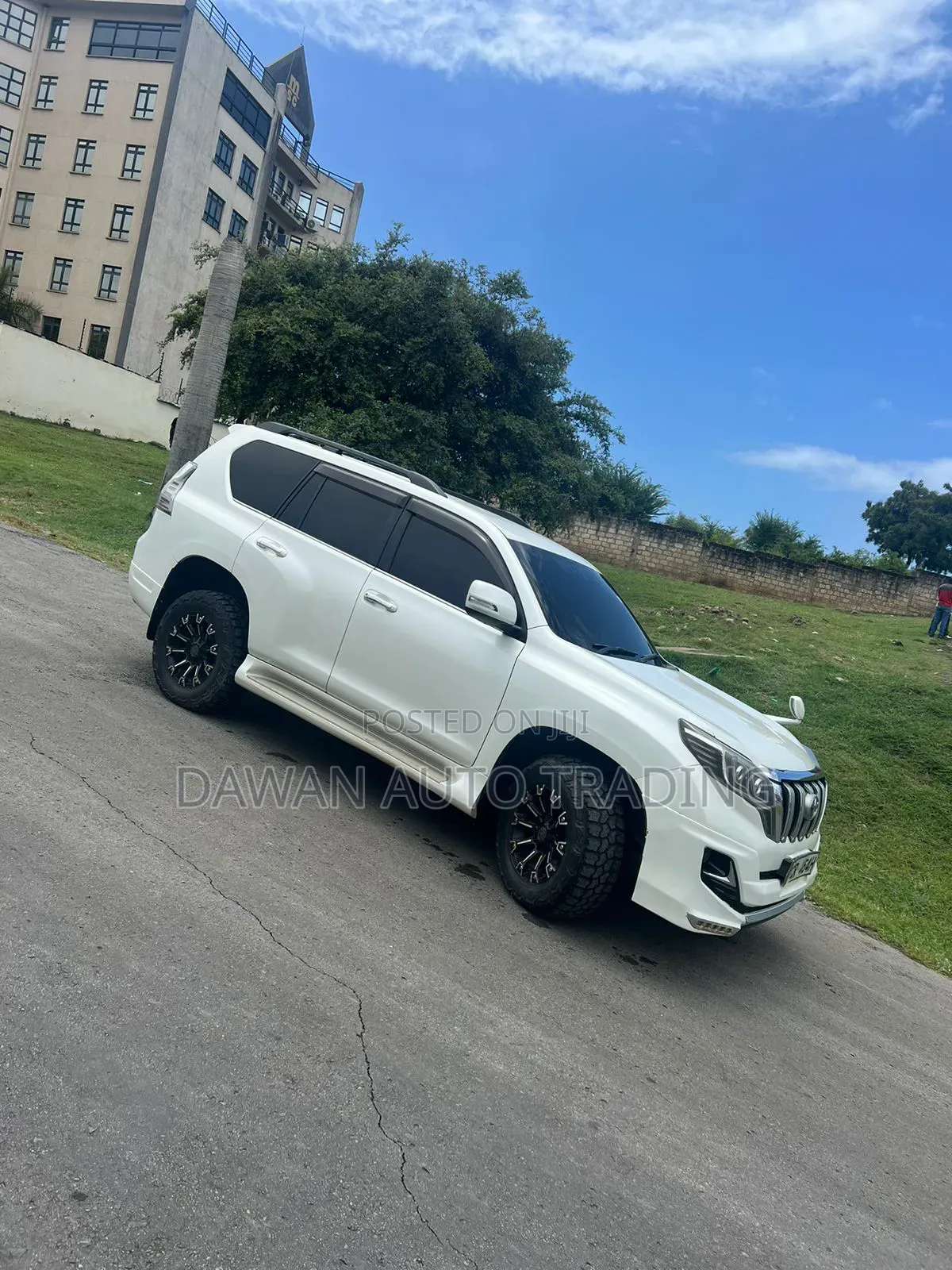 Toyota Land Cruiser Prado 2.7 i 2012 White