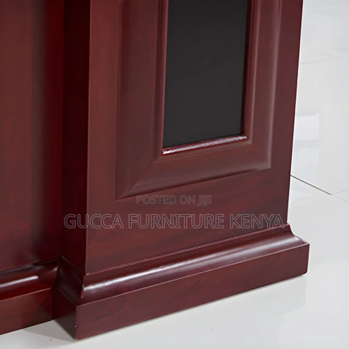 Office Tables:1400mm Traditional Red Wood Executive Table