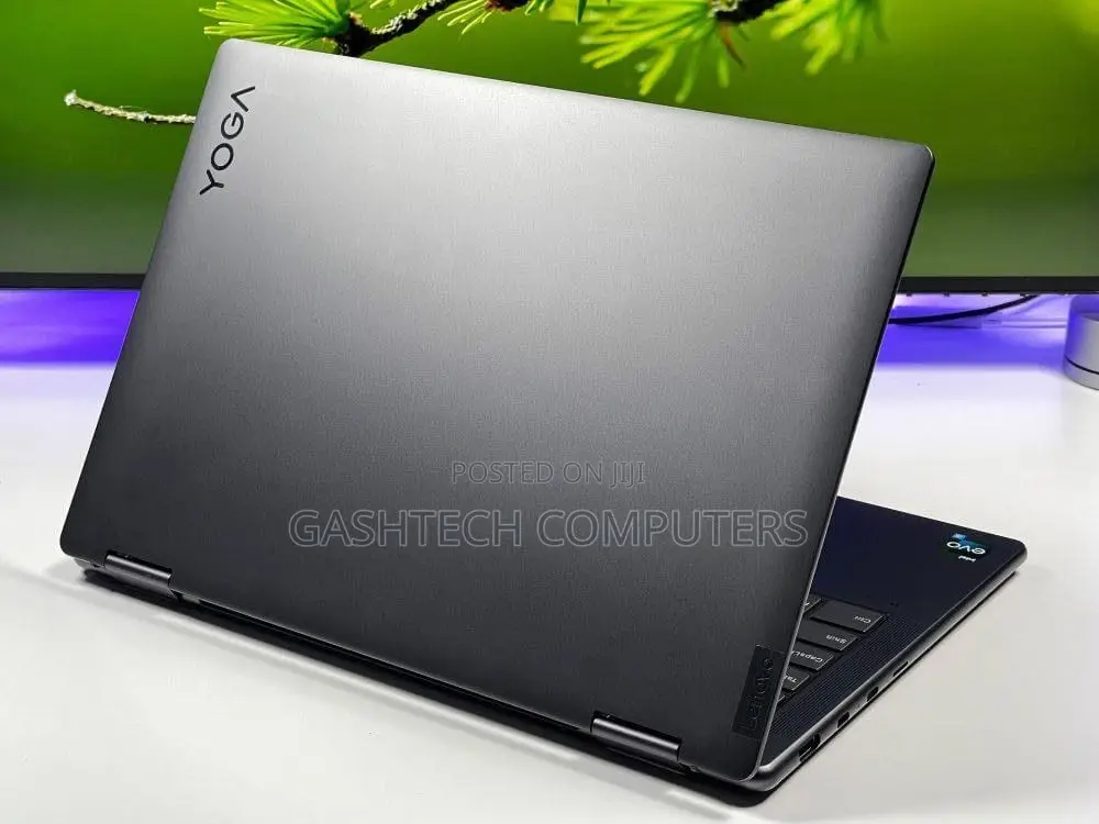 New Laptop Lenovo Yoga 700 16GB Intel Core I7 SSD 1T