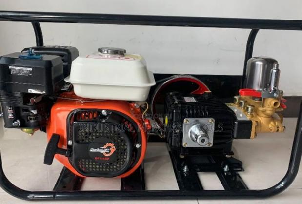 Genuine Petrol Engine Sprayer - main view